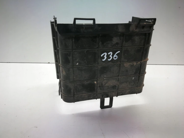 OSŁONA AKUMLATORA AUDI VW SEAT SKODA 1K0915336