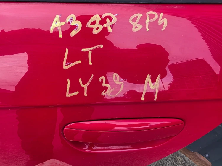 DRZWI LEWY TYŁ AUDI A3 8P 5D SPORTBACK 2004-2011 LY3J !!!