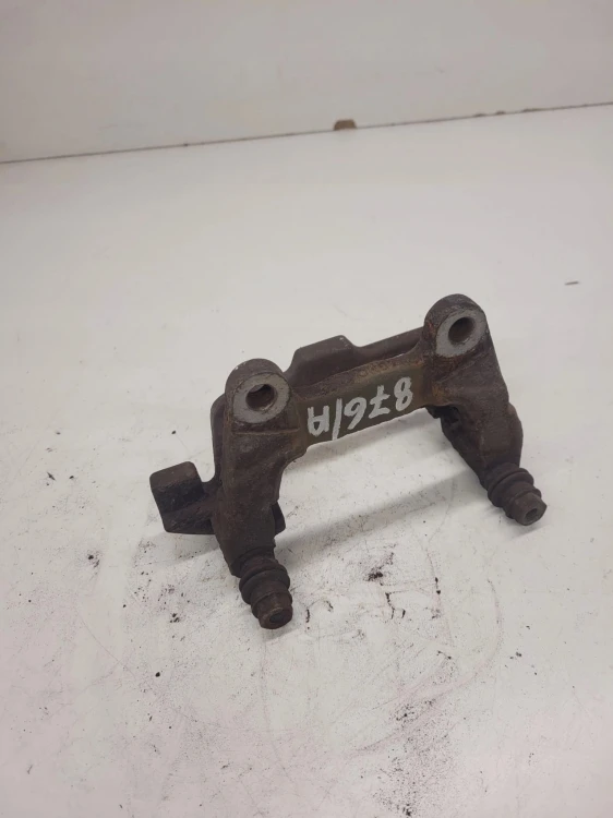 JARZMO ZACISKU HAMULCOWEGO TYŁ AUDI A6 C7 A7 876/B