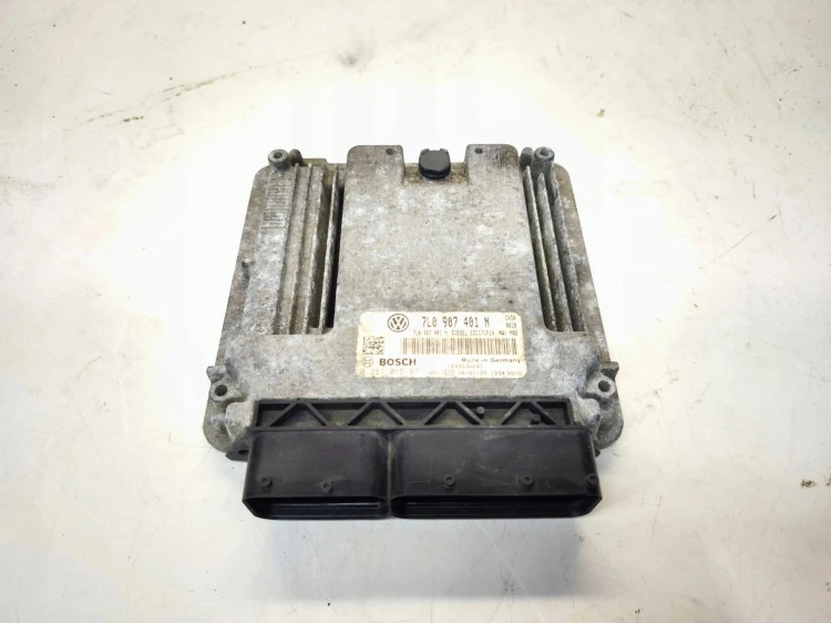 KOMPUTER STEROWNIK SILNIKA VOLKSWAGEN TOUAREG 3.0 TDI 7L0907401N 7L0907401H