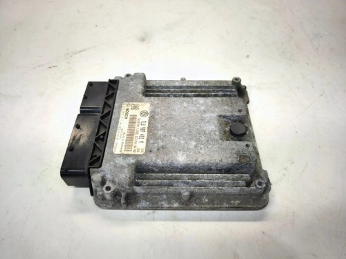 KOMPUTER STEROWNIK SILNIKA VOLKSWAGEN TOUAREG 3.0 TDI 7L0907401N 7L0907401H