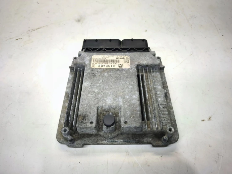 KOMPUTER STEROWNIK SILNIKA VOLKSWAGEN TOUAREG 3.0 TDI 7L0907401N 7L0907401H