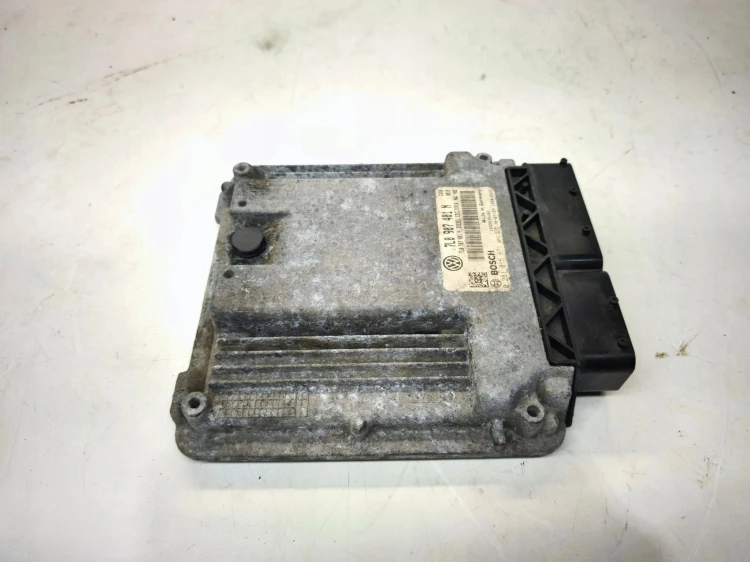 KOMPUTER STEROWNIK SILNIKA VOLKSWAGEN TOUAREG 3.0 TDI 7L0907401N 7L0907401H