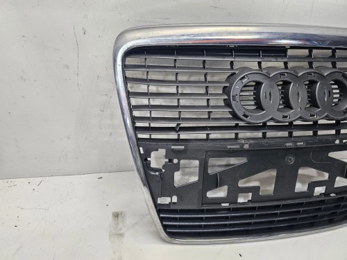 WZMOCNIENIE WSPORNIK ATRAPY GRILLA AUDI A6 C6 4F0853651
