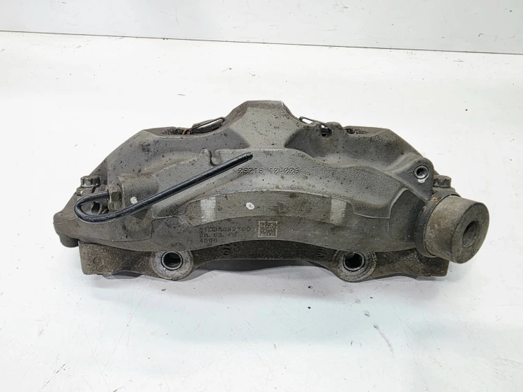 ZACISK HAMULCOWY PRAWY PRZÓD AUDI Q5 FY 80A615106BE 350MM