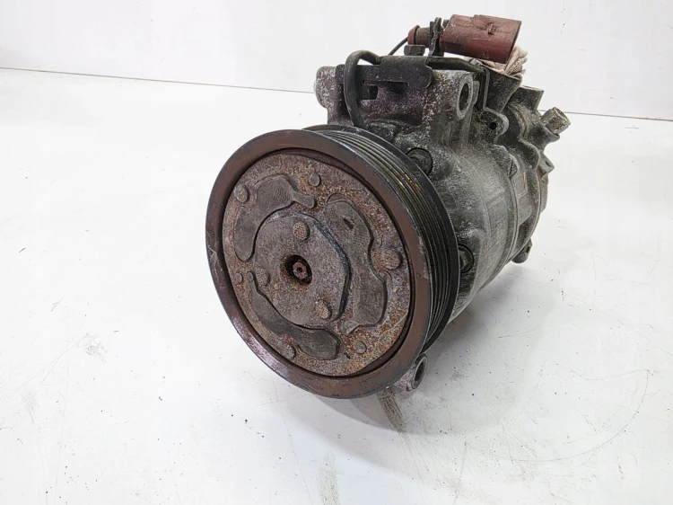 SPRĘŻARKA KOMPRESOR KLIMATYZACJI AUDI A4 B8 A5 A6 C7 A7 4G0260805AC