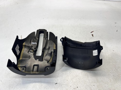 OSŁONA KOLUMNY POD TEMPO AUDI A4 B6 B7 8E0953516M 1/26