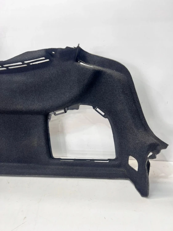 BOCZEK TAPICERKA BAGAŻNIKA PRAWY TYŁ AUDI A3 8V SEDAN 8V5863888K CA9