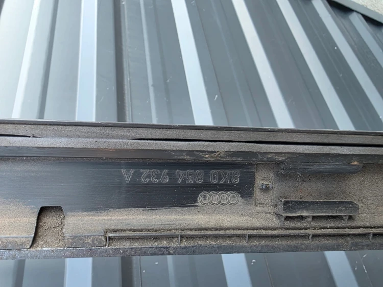 LISTWA PROGOWA PRAWA AUDI A4 B8 S LINE 8K0854932A LZ7L ORYGINAŁ !!!