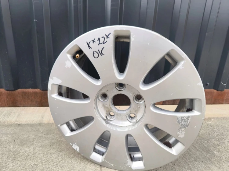 FELGA ALUMINIOWA AUDI A3 A4 A6 7.0J R16 ET42 8E0601025AE K*22* OK