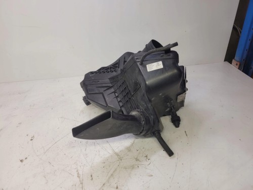 OBUDOWA FILTRA POWIETRZA AUDI A4 A5 Q5 8K0133837T