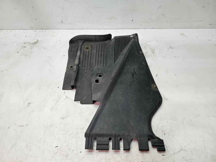 OSŁONA PODWOZIA AUDI A5 8T CABRIO LEWY TYŁ 8F0825215B