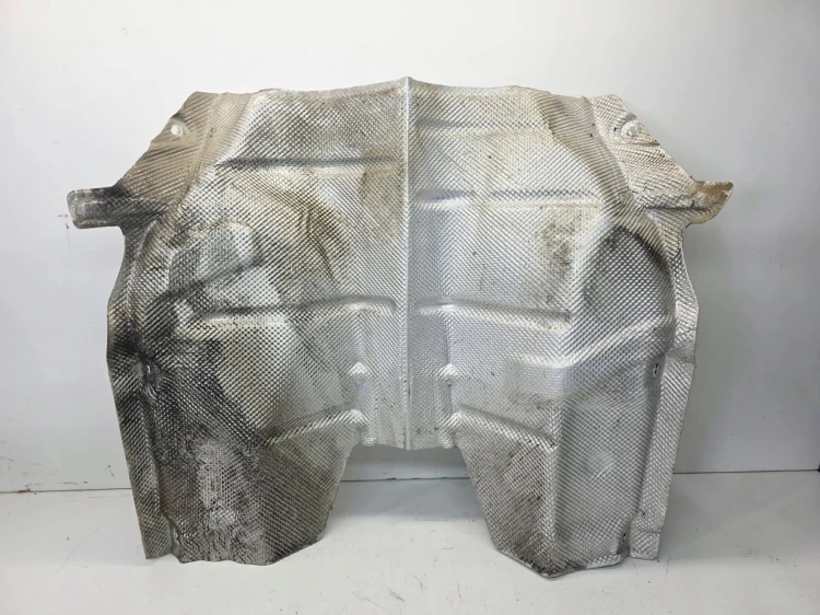 OSŁONA TERMICZNA WYDECHU AUDI A4 B6 B7 8E0804159B