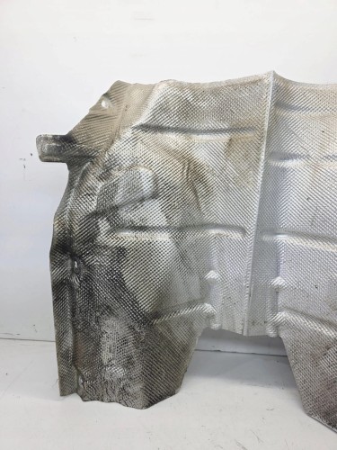 OSŁONA TERMICZNA WYDECHU AUDI A4 B6 B7 8E0804159B