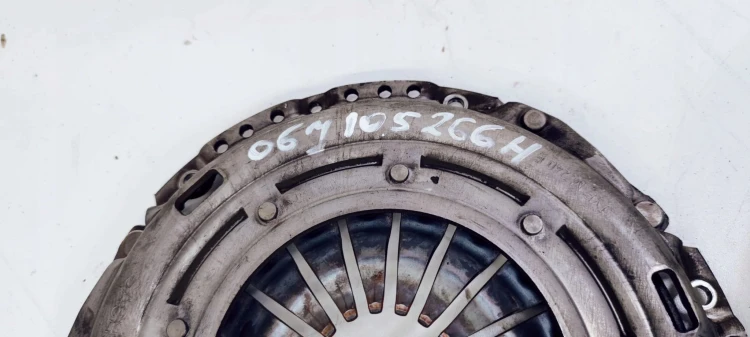 SPRZĘGŁO KOŁO DWUMAS AUDI VW 1.8 TFSI 06J105266H