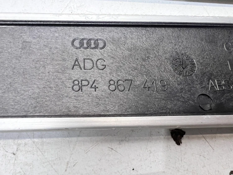 DEKOR DEKORY KOMPLET AUDI A3 8P4 SZCZOTKOWANE ALUMINIUM 1/26