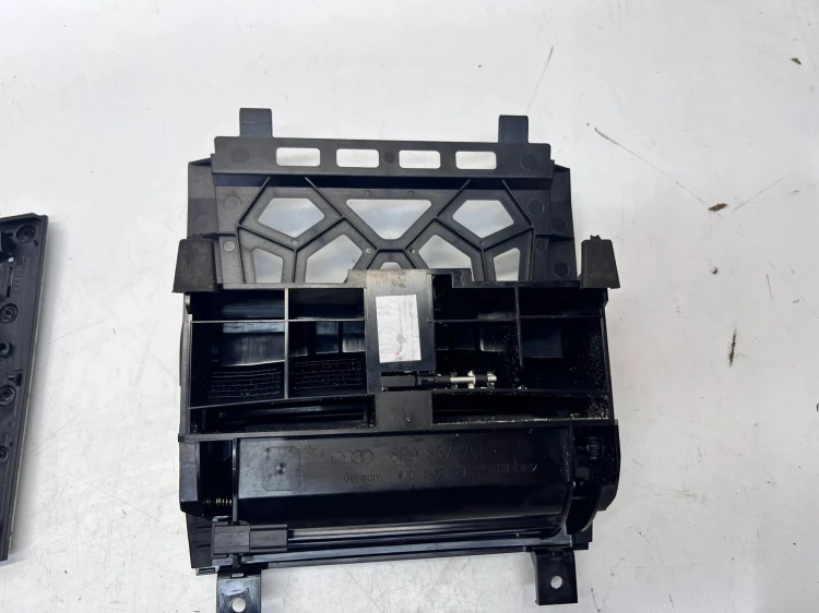 DEKOR DEKORY KOMPLET AUDI A3 8P4 SZCZOTKOWANE ALUMINIUM 1/26