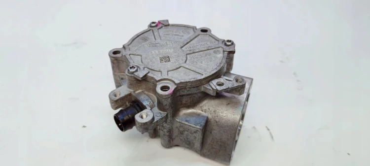 POMPA VACUM AUDI VOLKSWAGEN SEAT SKODA TFSI TSI 06L145100L
