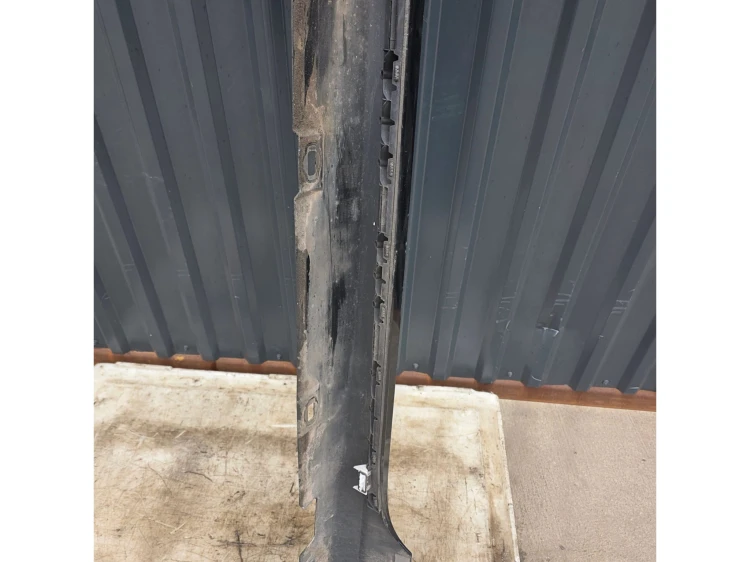 LISTWA PROGOWA PRAWA AUDI A5 8W SPORTBACK 8W8853860 LY9B ORYGINAŁ !!!