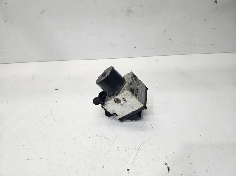 POMPA ABS ESP AUDI VW PASSAT B6 SEAT SKODA 3C0614095Q