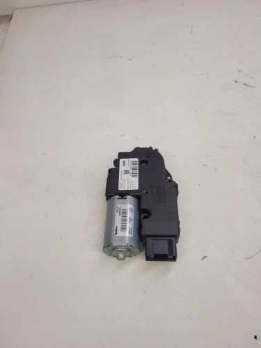 SILNICZEK SZYBERDACHU AUDI A8 D4 LONG 4H4959591