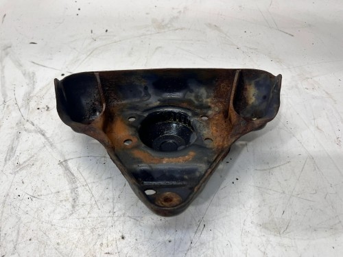 MOCOWANIE GÓRNE AMORTYZATORA LEWE LUB PRAWE AUDI VW SKODA SEAT 8D0412391B