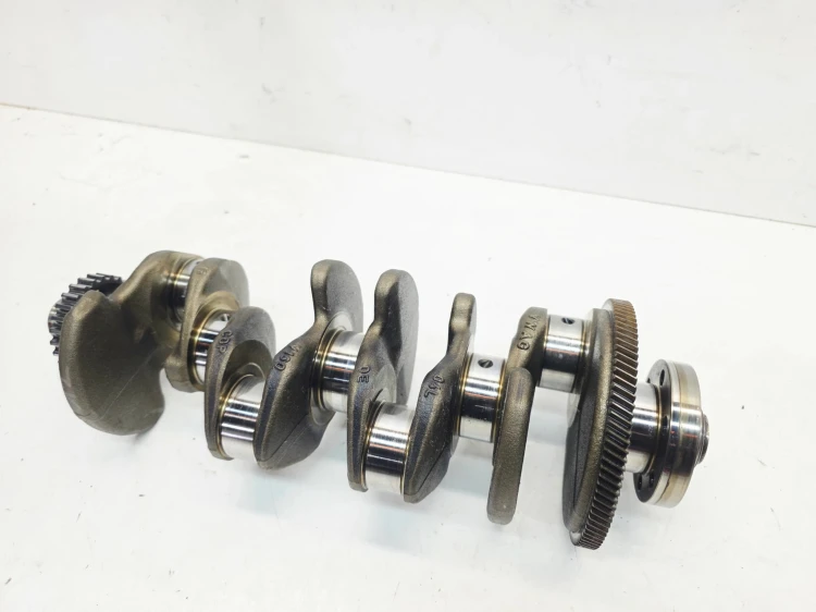 WAŁ KORBOWY AUDI VOLKSWAGEN SEAT SKODA 2.0 TDI CRL 04L 2/26