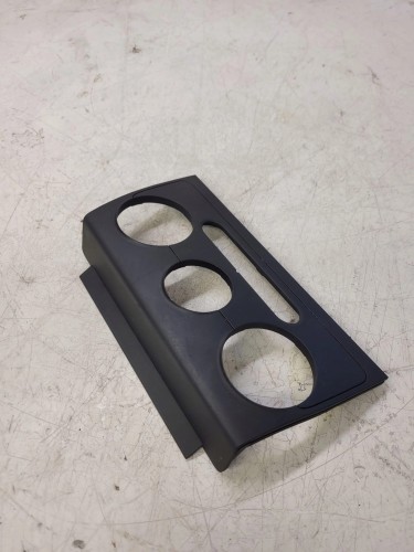 RAMKA PANELU KONSOLI AUDI A3 8P 8P0863263D