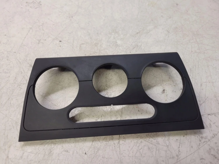 RAMKA PANELU KONSOLI AUDI A3 8P 8P0863263D