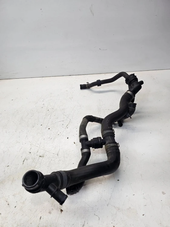 PRZEWODY RURA WODY AUDI A4 B9 8W0122293H 8W0121030K 8W0122293AE