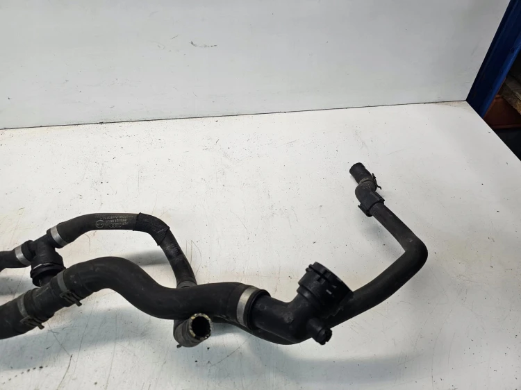 PRZEWODY RURA WODY AUDI A4 B9 8W0122293H 8W0121030K 8W0122293AE