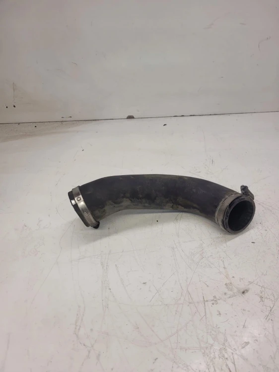 PRZEWÓD WĄŻ INTERCOOLERA AUDI Q3 VW 5N0145832AB