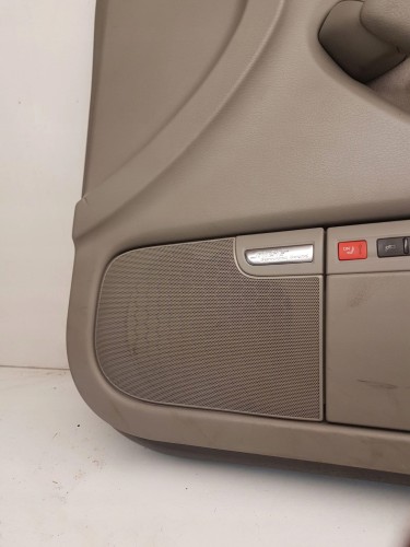BOCZEK DRZWI PRAWY PRZÓD AUDI A8 D3 LIFT 4E0868016
