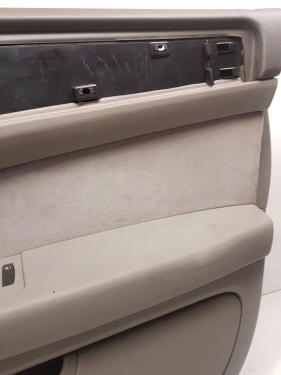 BOCZEK DRZWI PRAWY PRZÓD AUDI A8 D3 LIFT 4E0868016