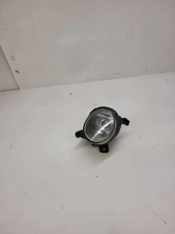 HALOGEN PRAWY PRZÓD AUDI A5 8T 8T0941700