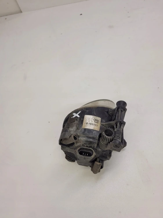 HALOGEN PRAWY PRZÓD AUDI A5 8T 8T0941700