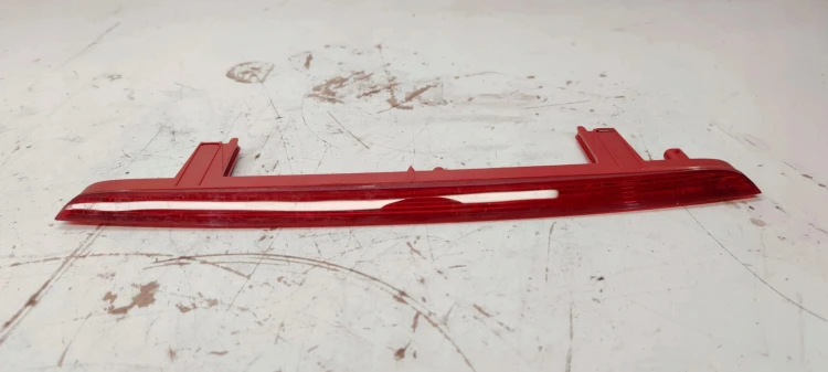 ŚWIATŁO STOP STOPU AUDI Q7 4M 4M0945097