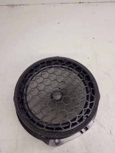 GŁOŚNIK DRZWI PRZÓD AUDI A3 8V 8V0035415
