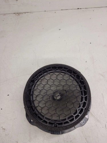 GŁOŚNIK DRZWI PRZÓD AUDI A3 8V 8V0035415