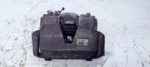 ZACISK HAMULCOWY PRAWY PRZÓD AUDI A4 A5 Q5 8R0105F