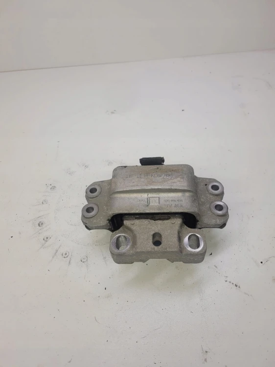 ŁAPA PODUSZKA SKRZYNI AUDI VW SEAT 1K0199555AA