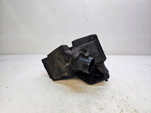 OBUDOWA FILTRA POWIETRZA AUDI A4 A5 Q5 8K0133837AB