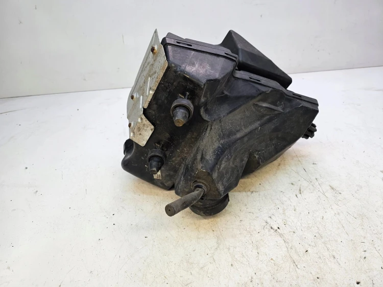 OBUDOWA FILTRA POWIETRZA AUDI A4 A5 Q5 8K0133837AB