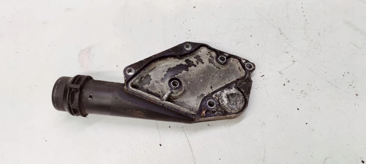 KRÓCIEC WODY AUDI A4 B7 A6 C6 2.4 3.2 06E121161T