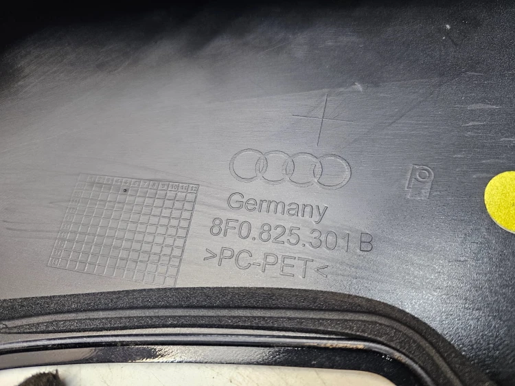 POKRYWA KLAPA OSŁONA DACHU AUDI A5 CABRIO LZ9Y 8F0825301B