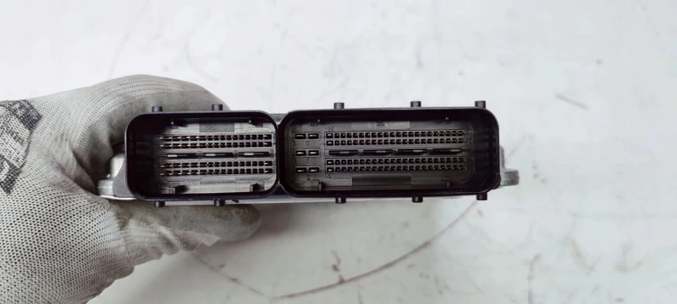 STEROWNIK SILNIKA AUDI A4 A5 3.0TDI CCW 8K0907401C