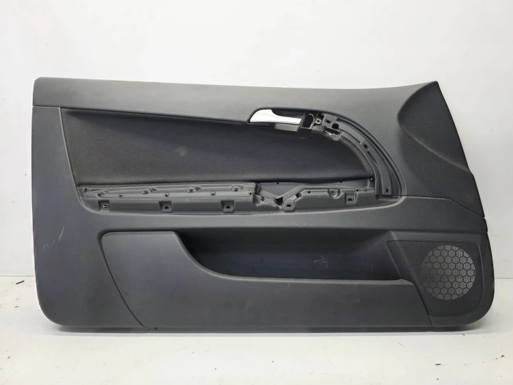 BOCZEK TAPICERAKA DRZWI LEWY PRZÓD AUDI A3 8P 8P3867105S 24A 5/26