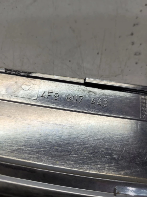 LISTWA CHROM ZDERZAKA TYŁ AUDI A6 C6 AVANT 4F9807443