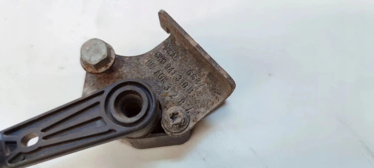 CZUJNIK POZIOMU POZIOMOWANIA AUDI A4 B9 A5 8W0941310B 4M0907503