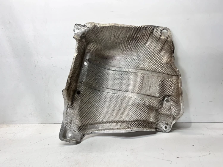 OSŁONA TERMICZNA WYDECHU AUDI A4 B6 B7 8E0804173H